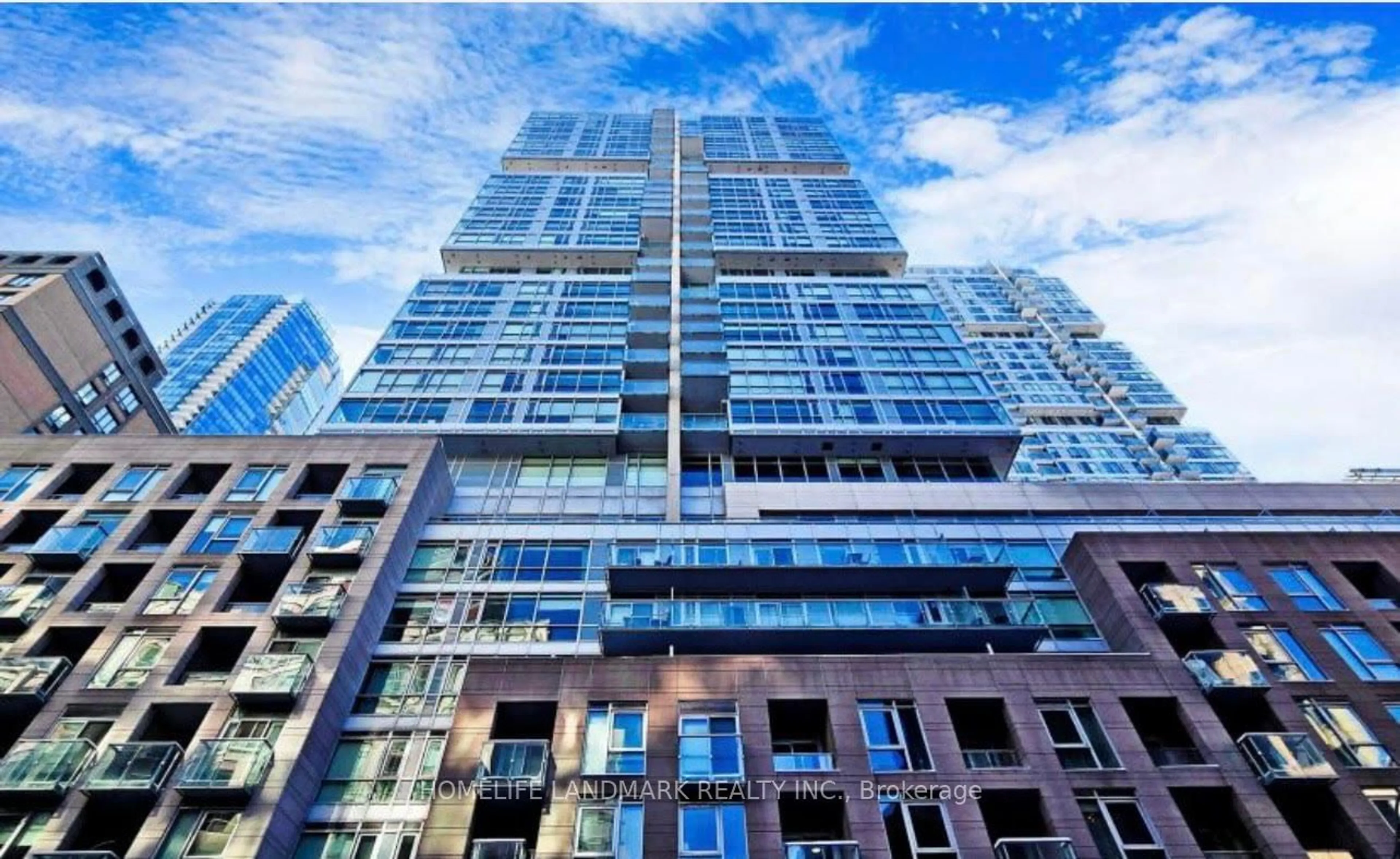 A pic from exterior of the house or condo for 199 Richmond St #2404, Toronto Ontario M5V 0H4