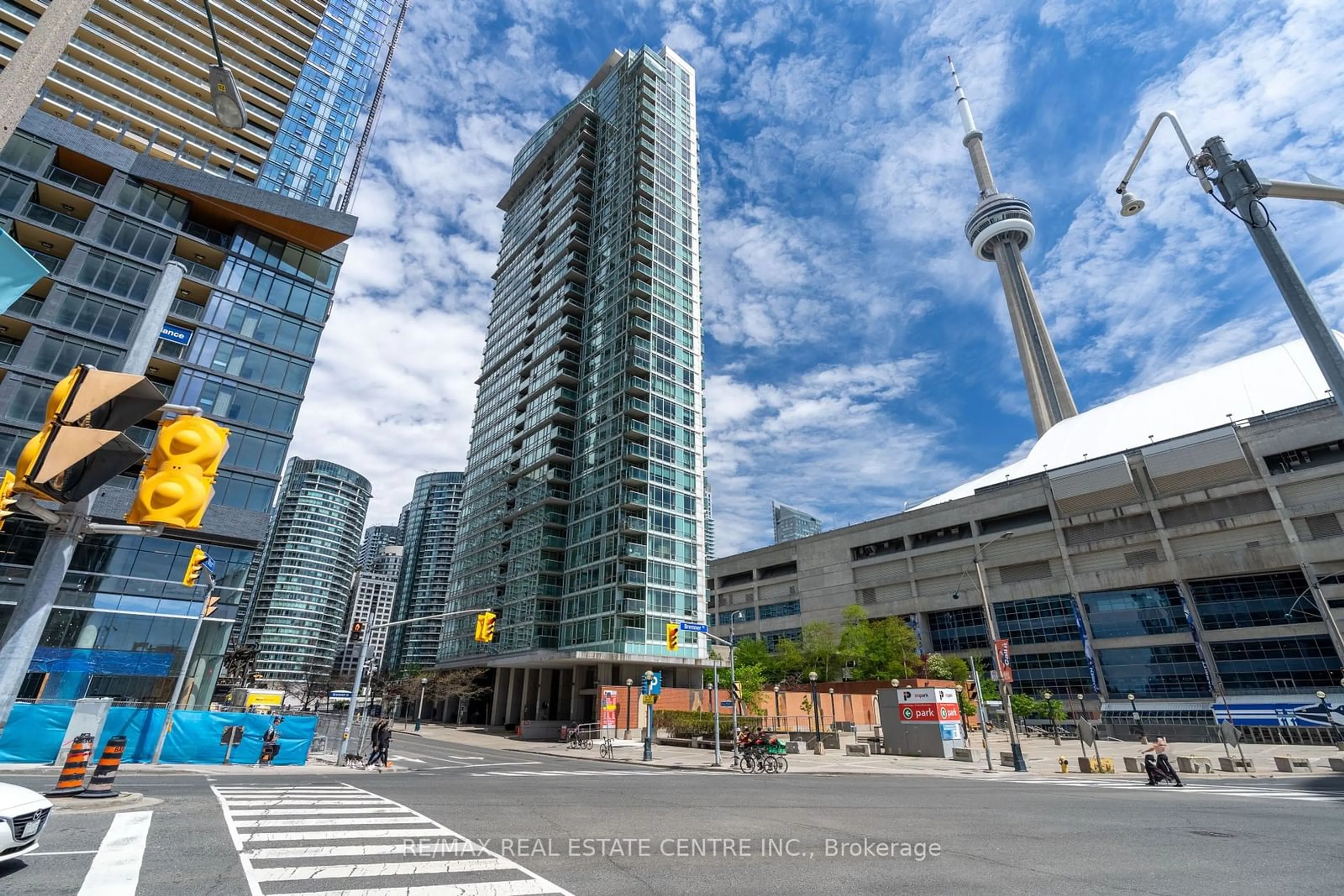 A pic from exterior of the house or condo for 81 Navy Wharf Crt #201, Toronto Ontario M5V 3S2