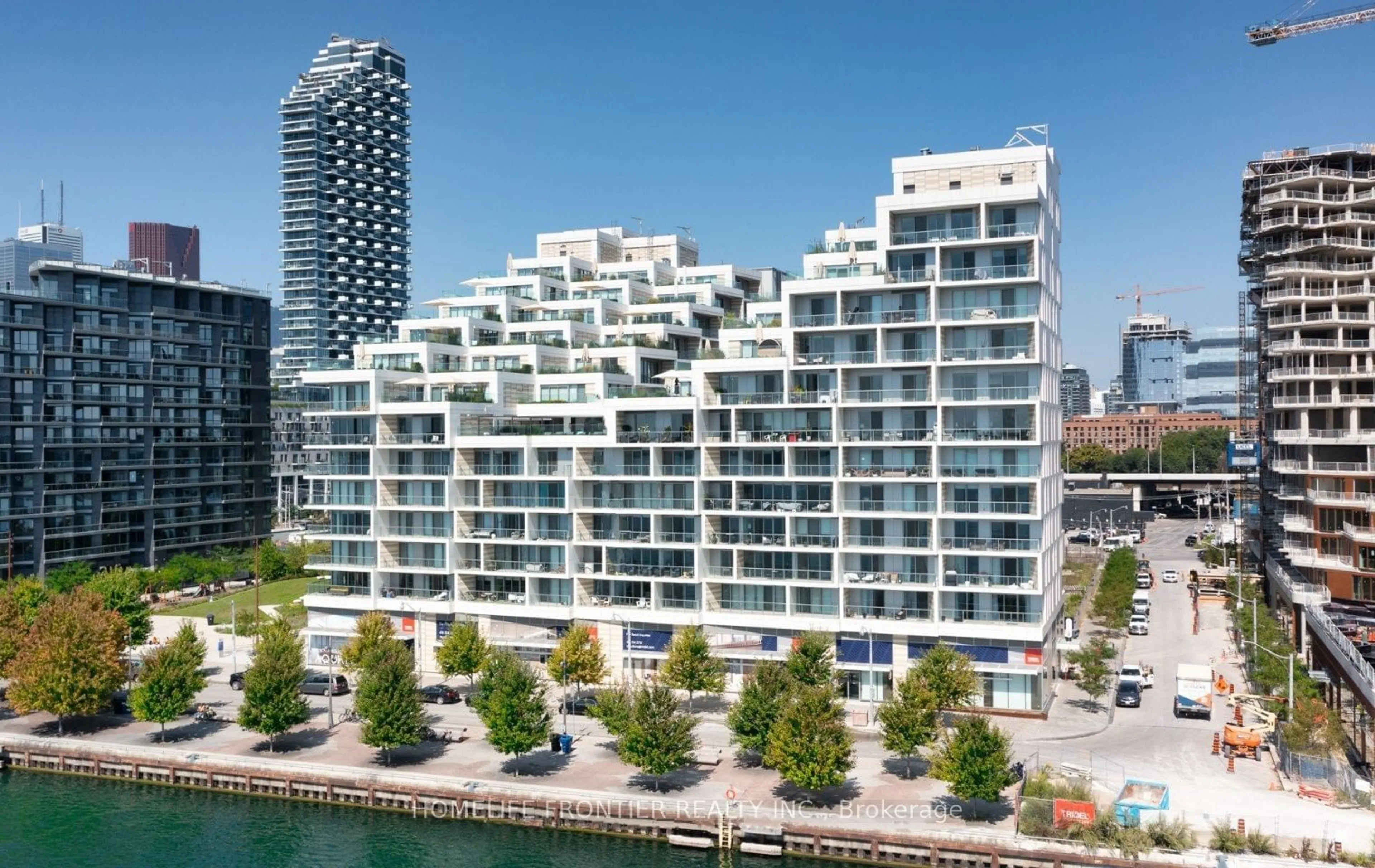 A pic from exterior of the house or condo for 118 Merchants' Wharf #219, Toronto Ontario M5A 0L3