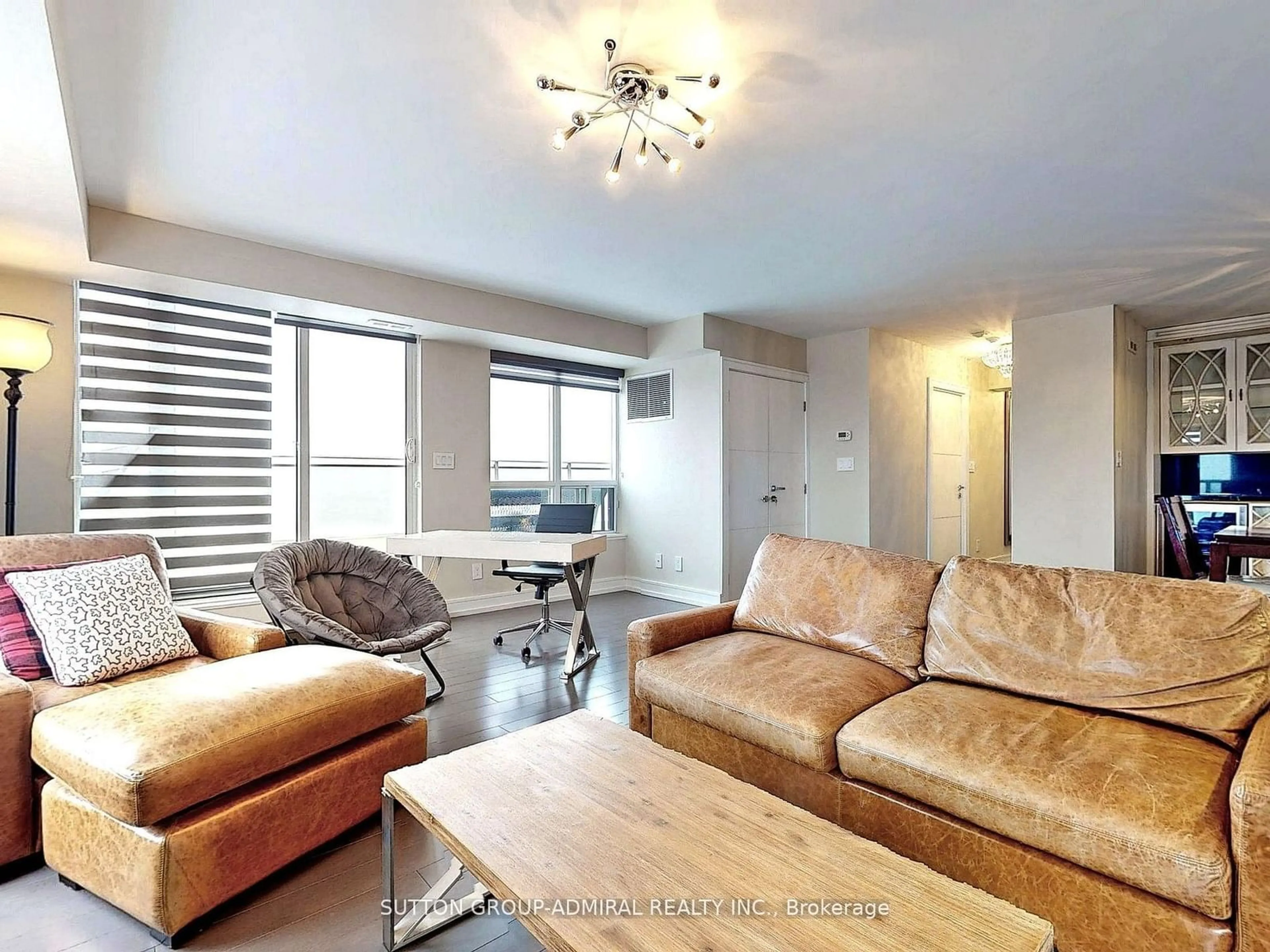 Living room, wood floors for 188 Fairview Mall Dr #2115, Toronto Ontario M2J 4T1