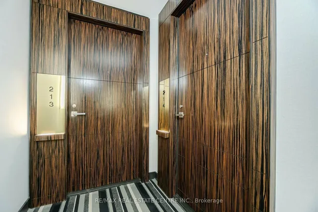 Additional image 34 of 3018 Yonge St Unit 214
