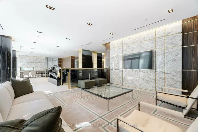Additional image 9 of 3018 Yonge St Unit 214