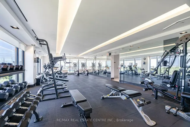 Additional image 8 of 3018 Yonge St Unit 214