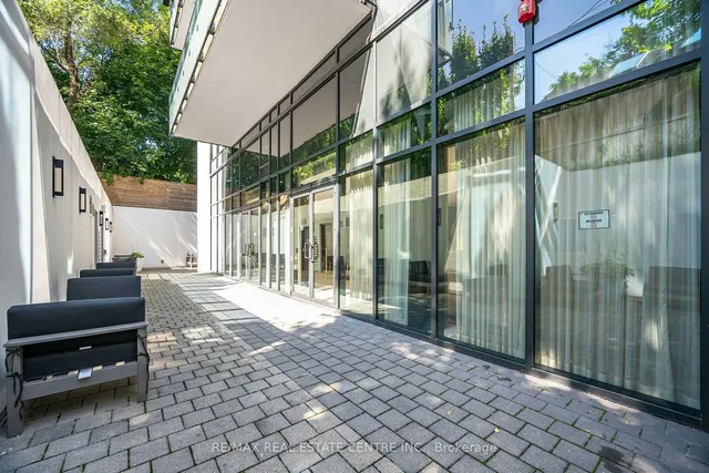 Additional image 5 of 3018 Yonge St Unit 214