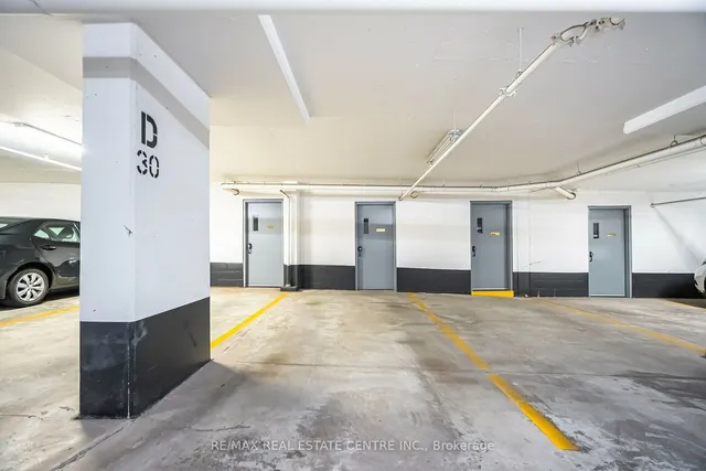 Additional image 4 of 3018 Yonge St Unit 214