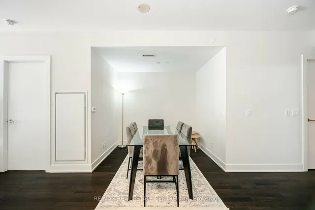 Additional image 31 of 3018 Yonge St Unit 214