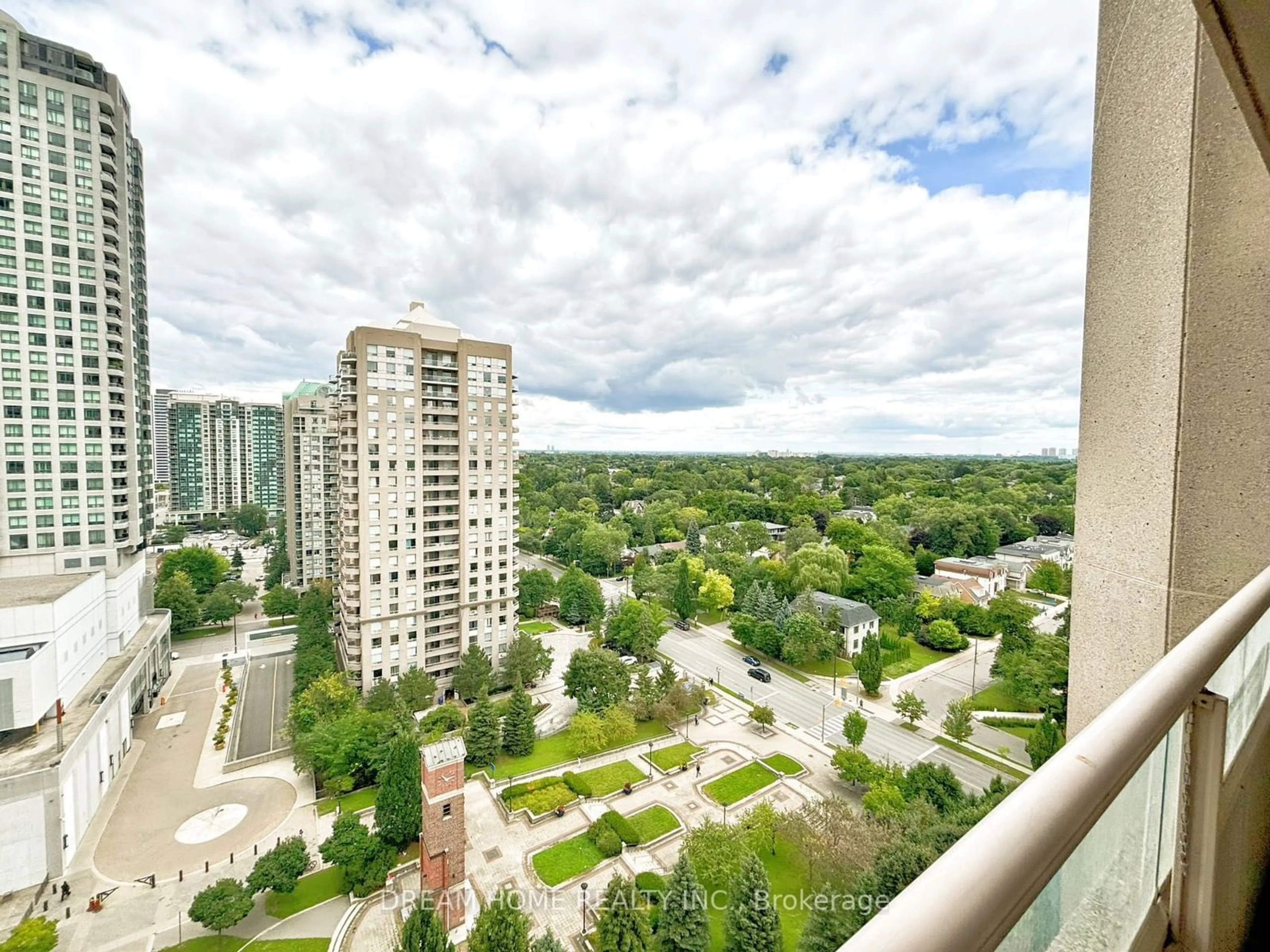 A pic from exterior of the house or condo for 18 Hillcrest Ave #1801, Toronto Ontario M2N 6T5