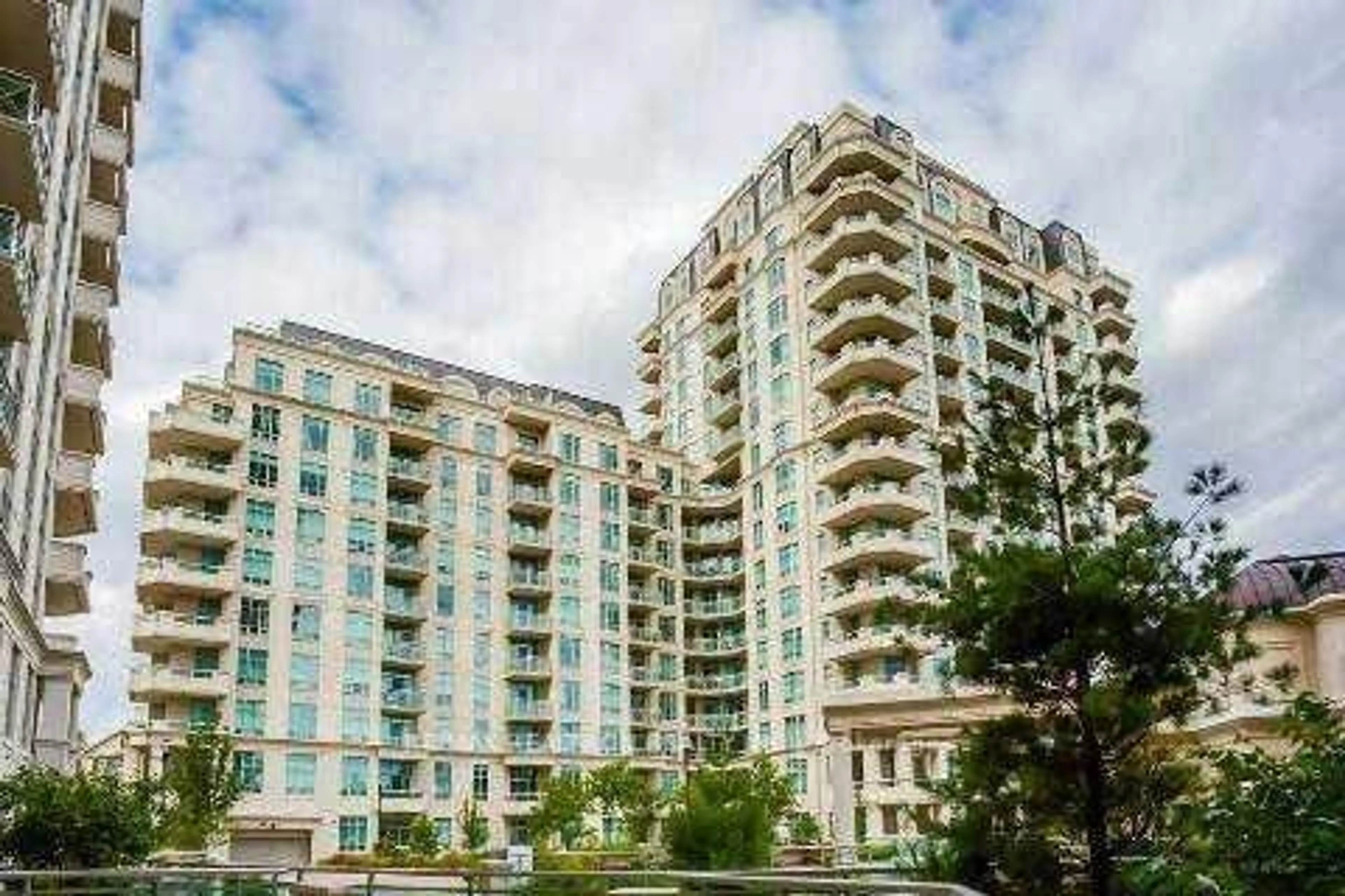 A pic from exterior of the house or condo for 20 Bloorview Pl #105, Toronto Ontario M2J 0A6