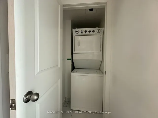 Additional property image - 105 George St Unit 601