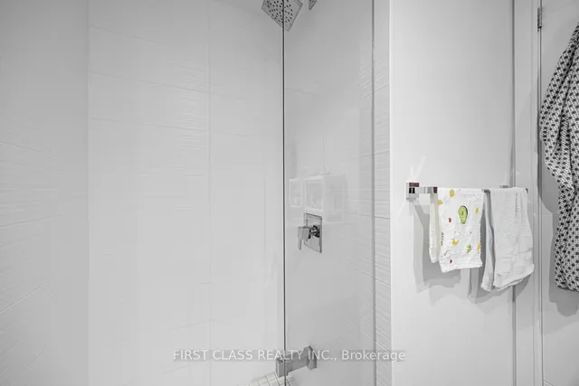 Additional property image - 525 Adelaide St Unit 1022