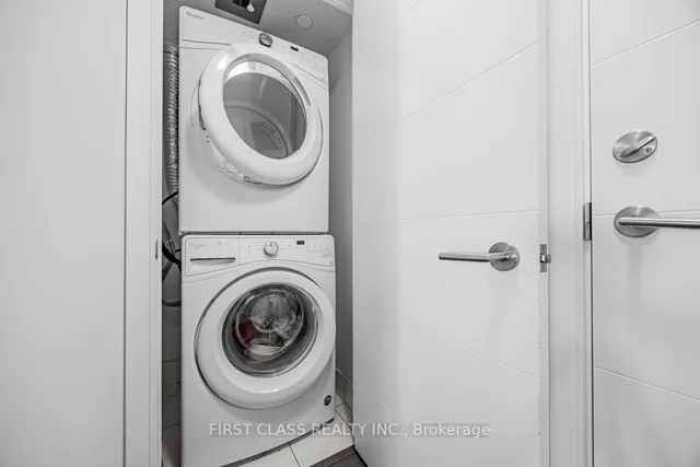 Additional property image - 525 Adelaide St Unit 1022