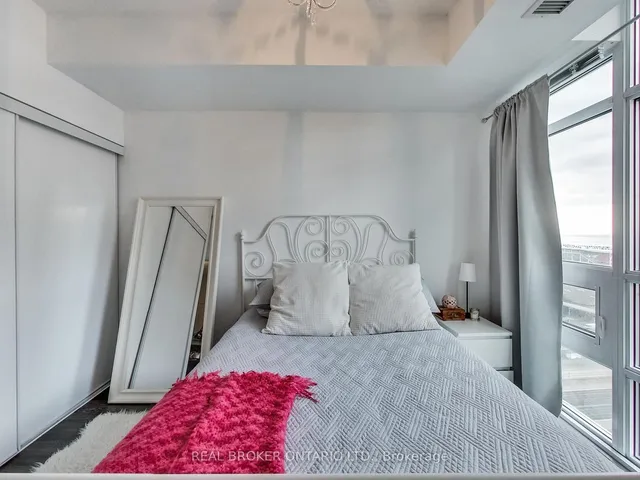 Additional property image - 75 East Liberty St Unit 2108