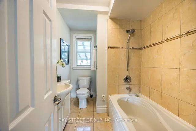 Additional property image - 12 Craigmore Cres