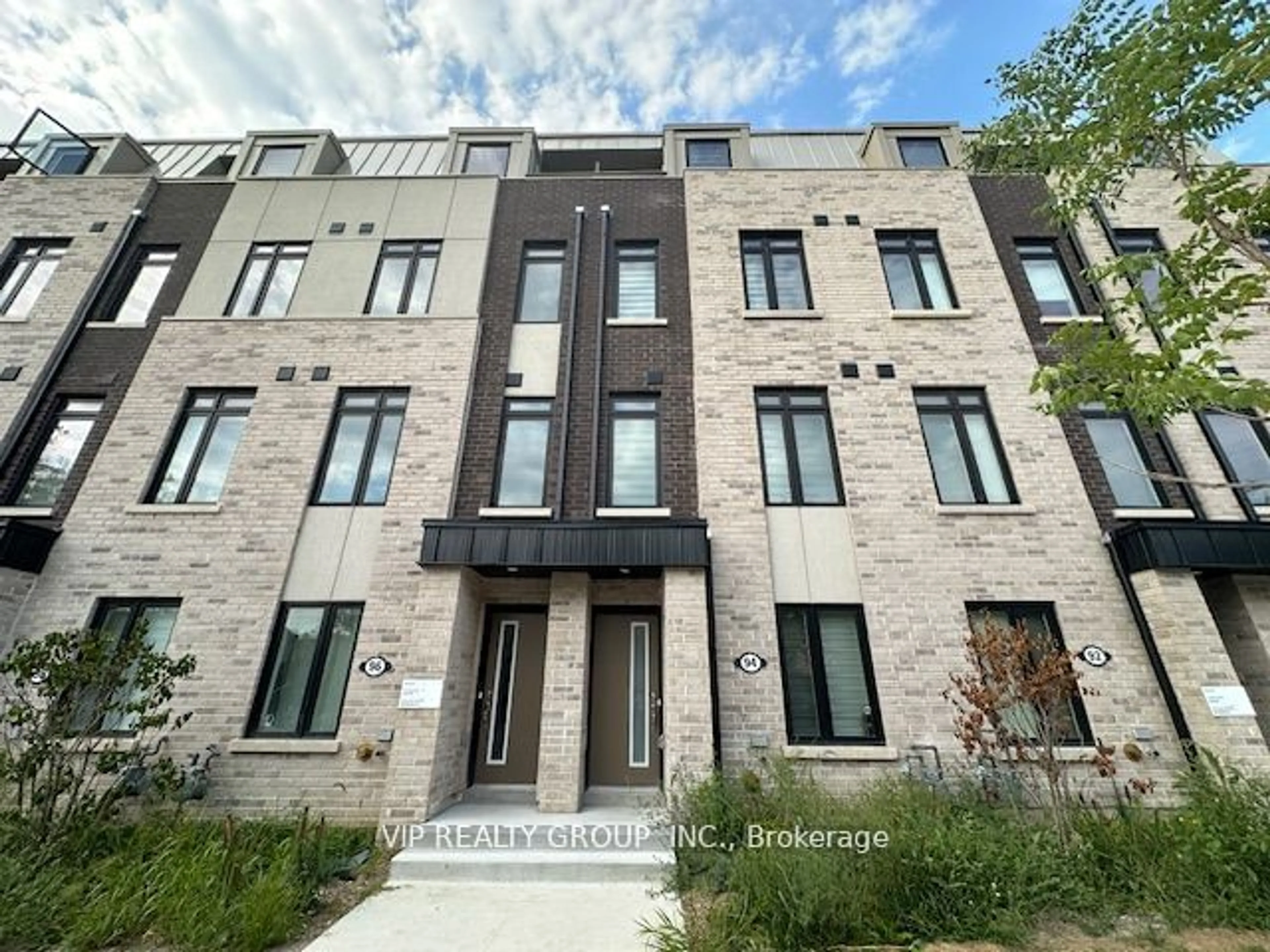 A pic from exterior of the house or condo for 94 Bartley Dr, Toronto Ontario M4A 0A9