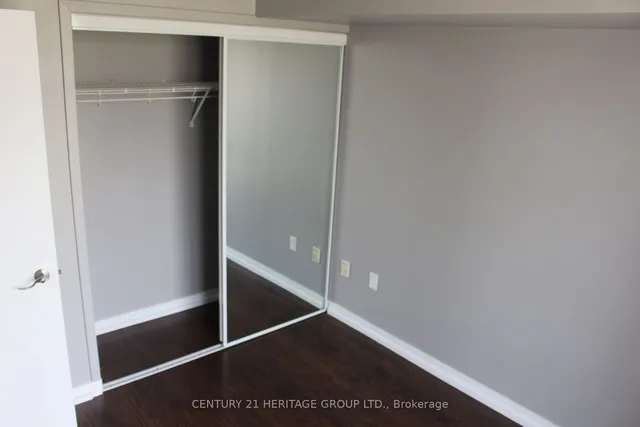 Additional property image - 15 Fort York Blvd Unit 1802