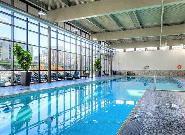 Additional property image - 15 Fort York Blvd Unit 1802