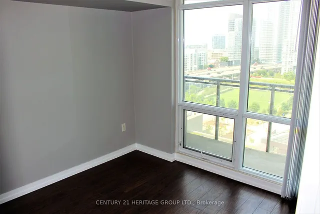 Additional property image - 15 Fort York Blvd Unit 1802