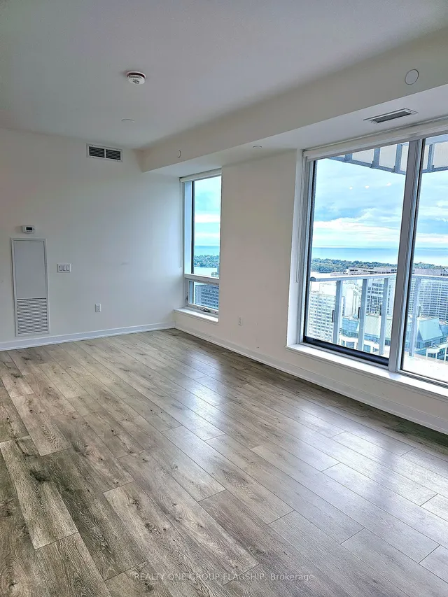 Additional property image - 28 Freeland St Unit 4304