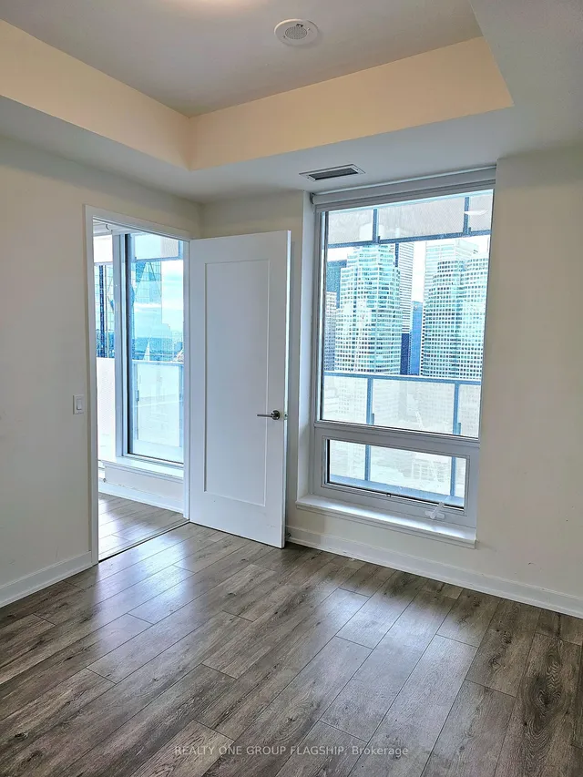 Additional property image - 28 Freeland St Unit 4304
