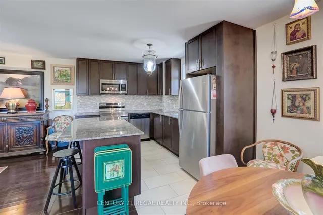 Additional property image - 2603 Bathurst St Unit 408