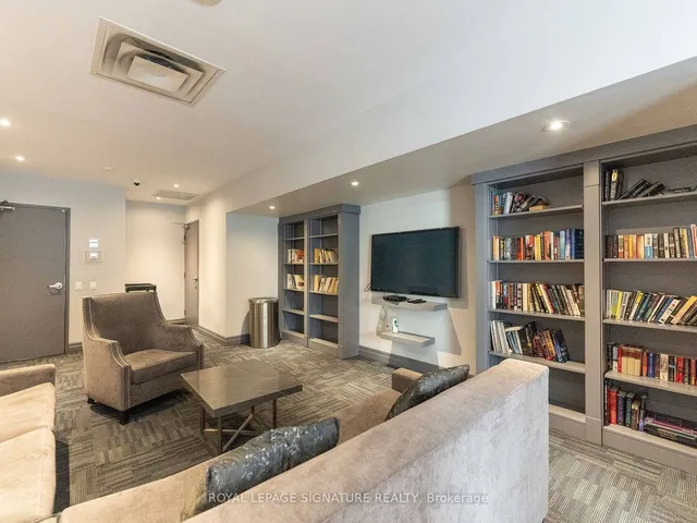 Additional property image - 1121 Bay St Unit 306