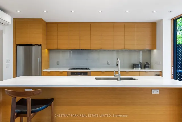 Additional property image - 58 Summerhill Gdns