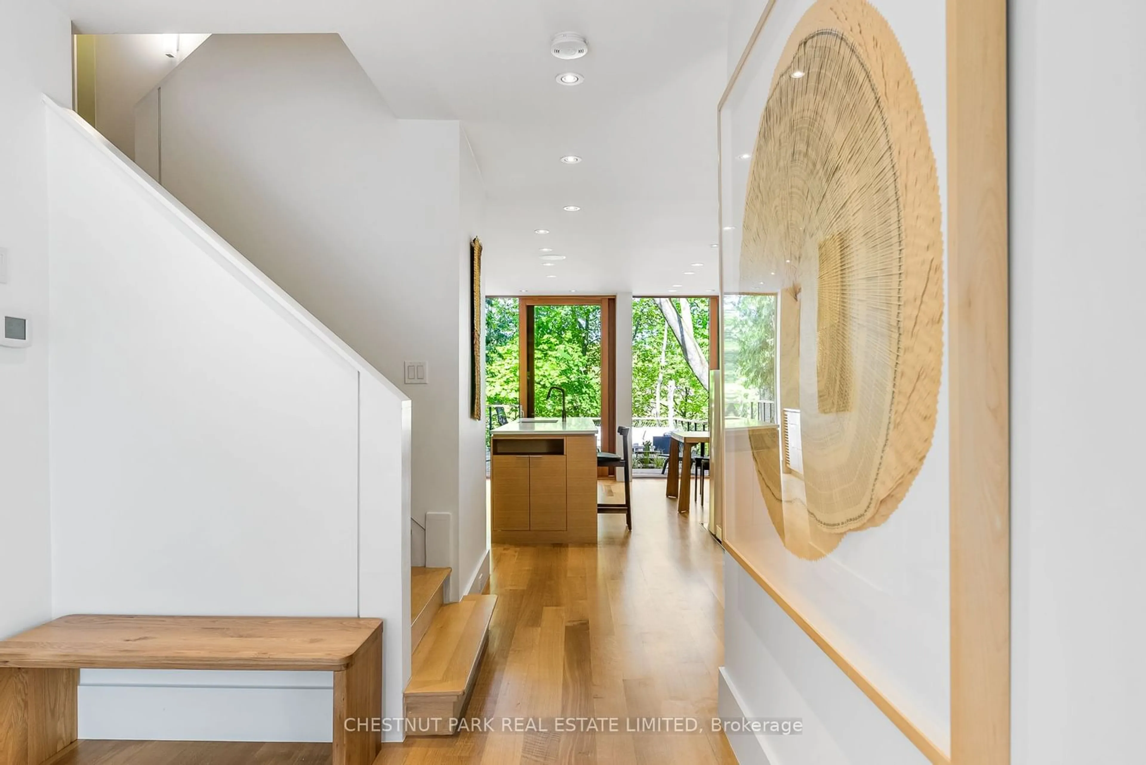 Indoor foyer, wood floors for 58 Summerhill Gdns, Toronto Ontario M4T 1B4