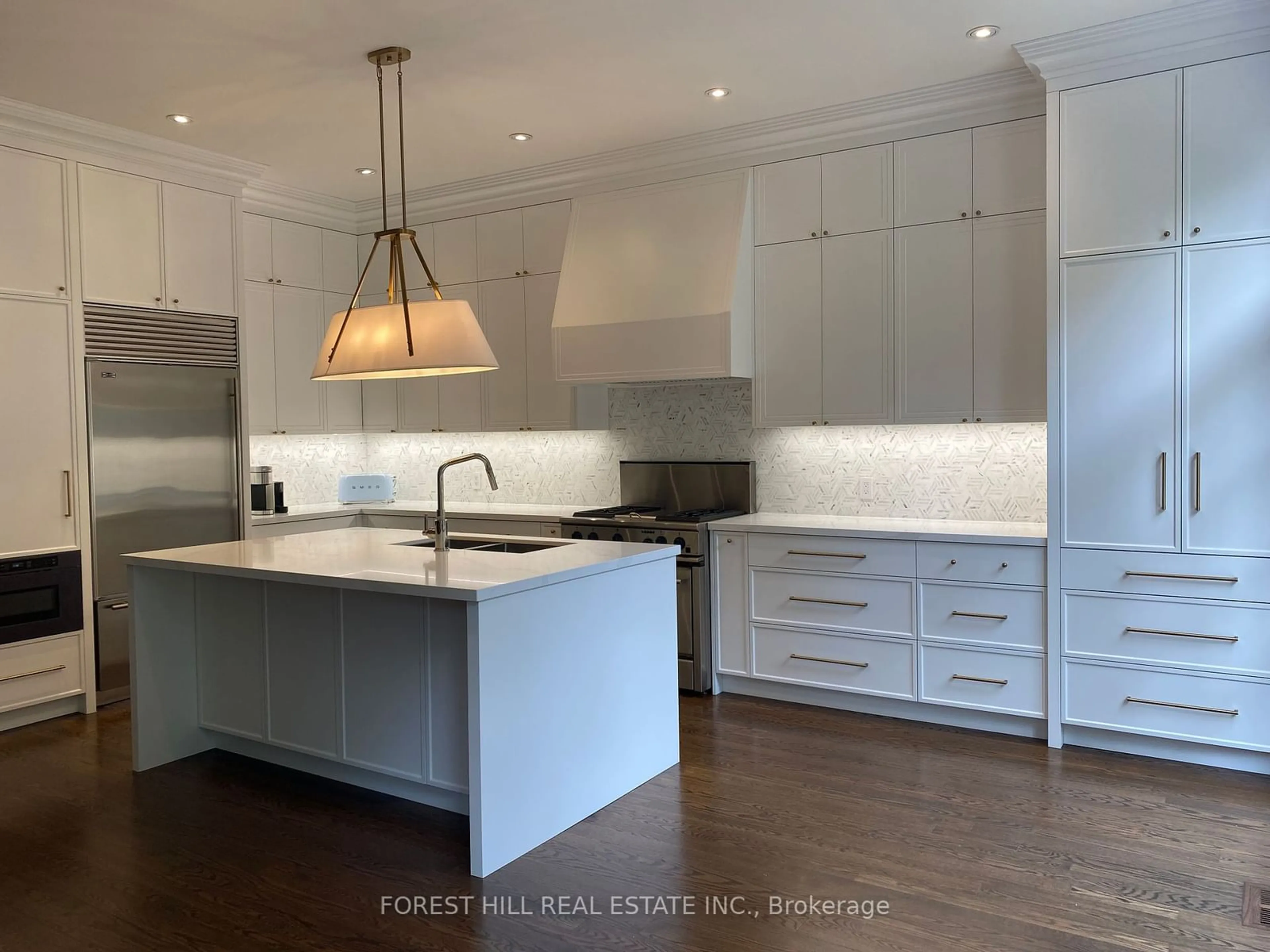 Open concept kitchen, unknown for 382 Bedford Park Ave, Toronto Ontario M5M 1J8