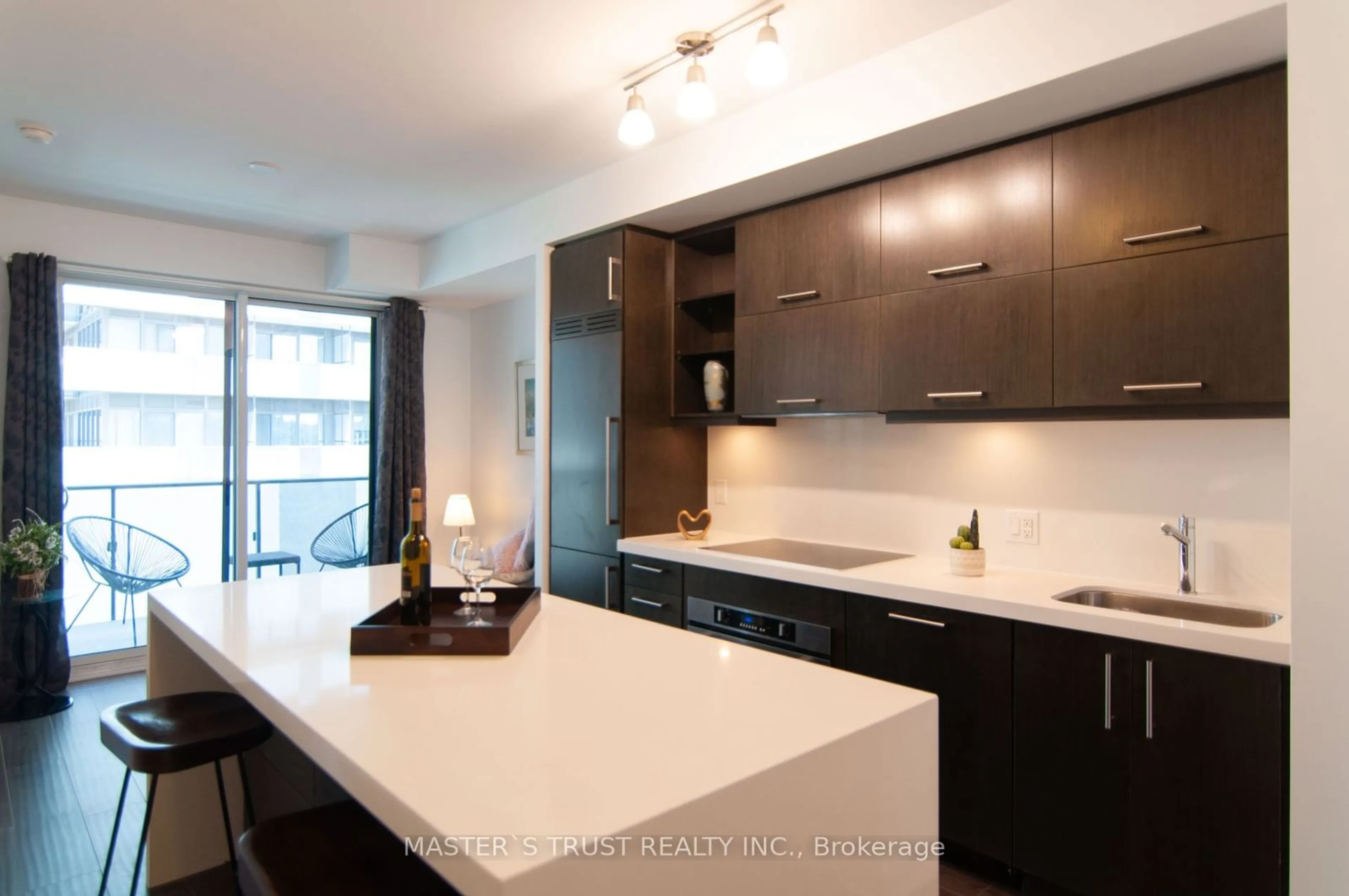 Contemporary kitchen for 65 St Mary St #401, Toronto Ontario M5S 0A6