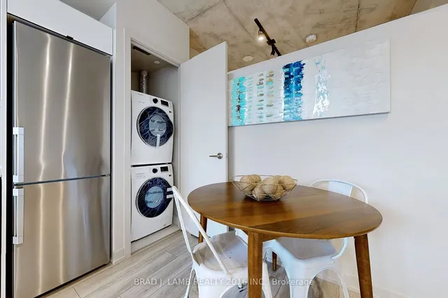Additional property image - 458 Richmond St Unit 202