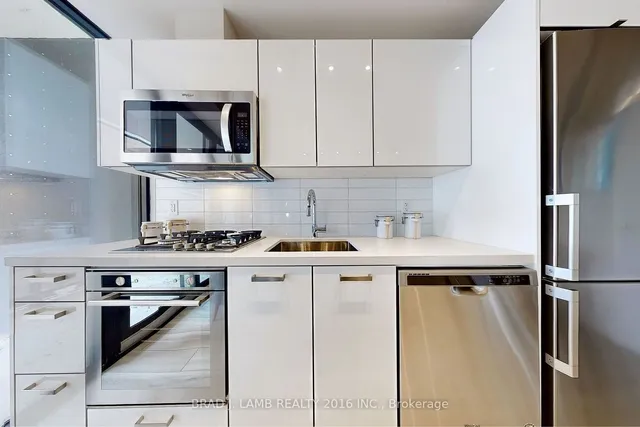 Additional property image - 458 Richmond St Unit 202
