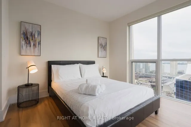 Additional image 9 of 300 Front St Unit 2512