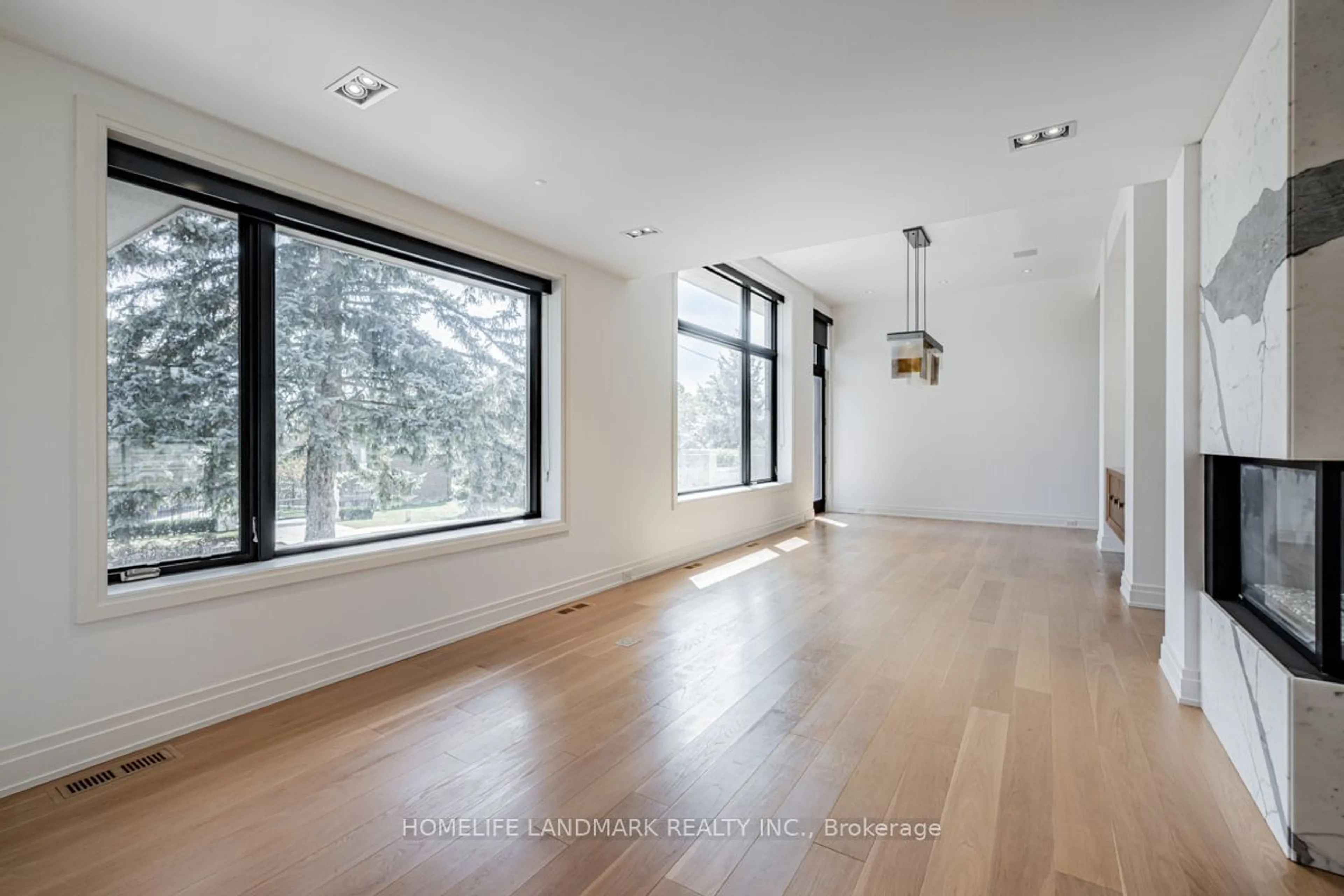 Indoor foyer, wood floors for 4 Royal Oak Dr, Toronto Ontario M3C 2M2