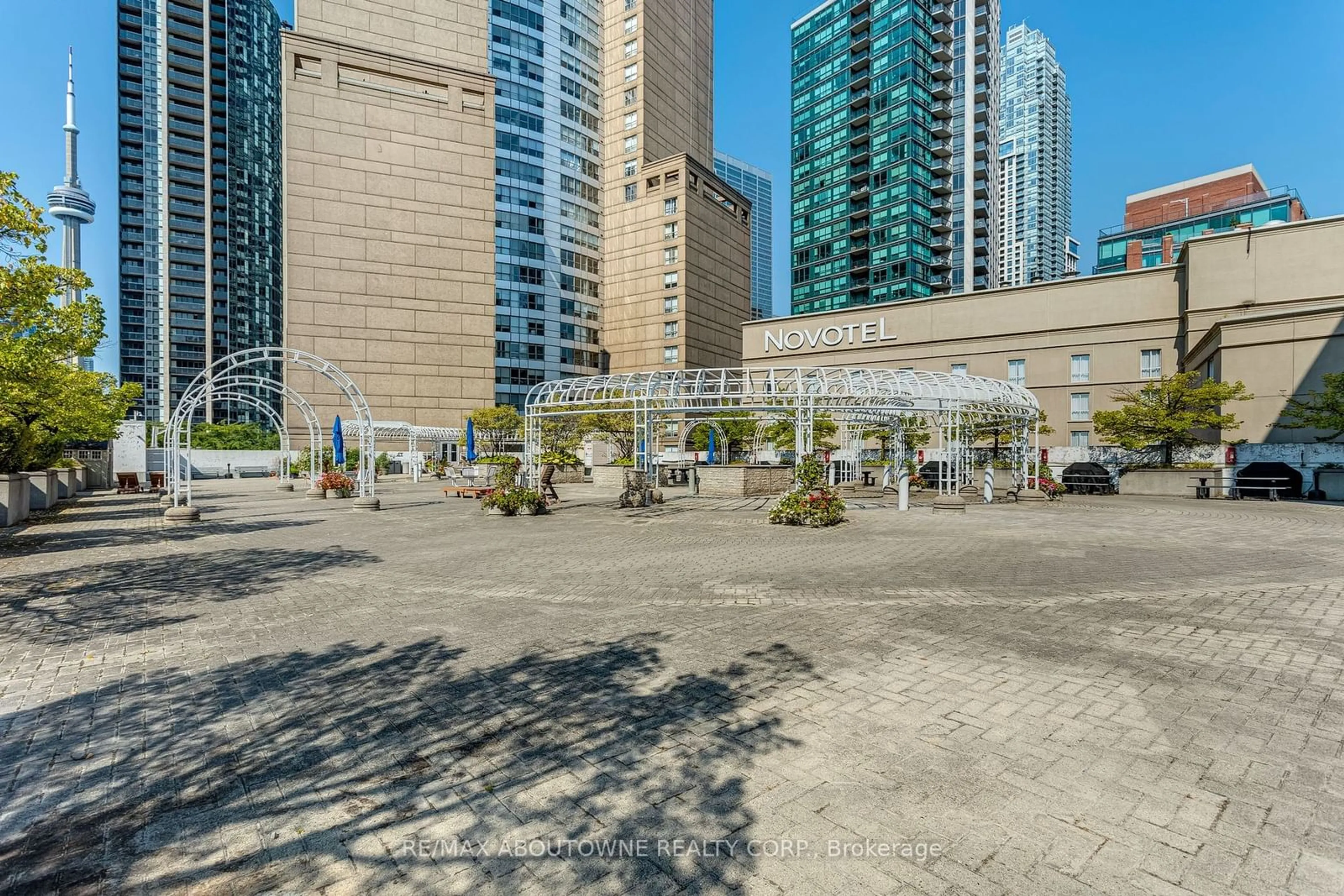 Patio for 25 The Esplanade ##3216, Toronto Ontario M5E 1W5