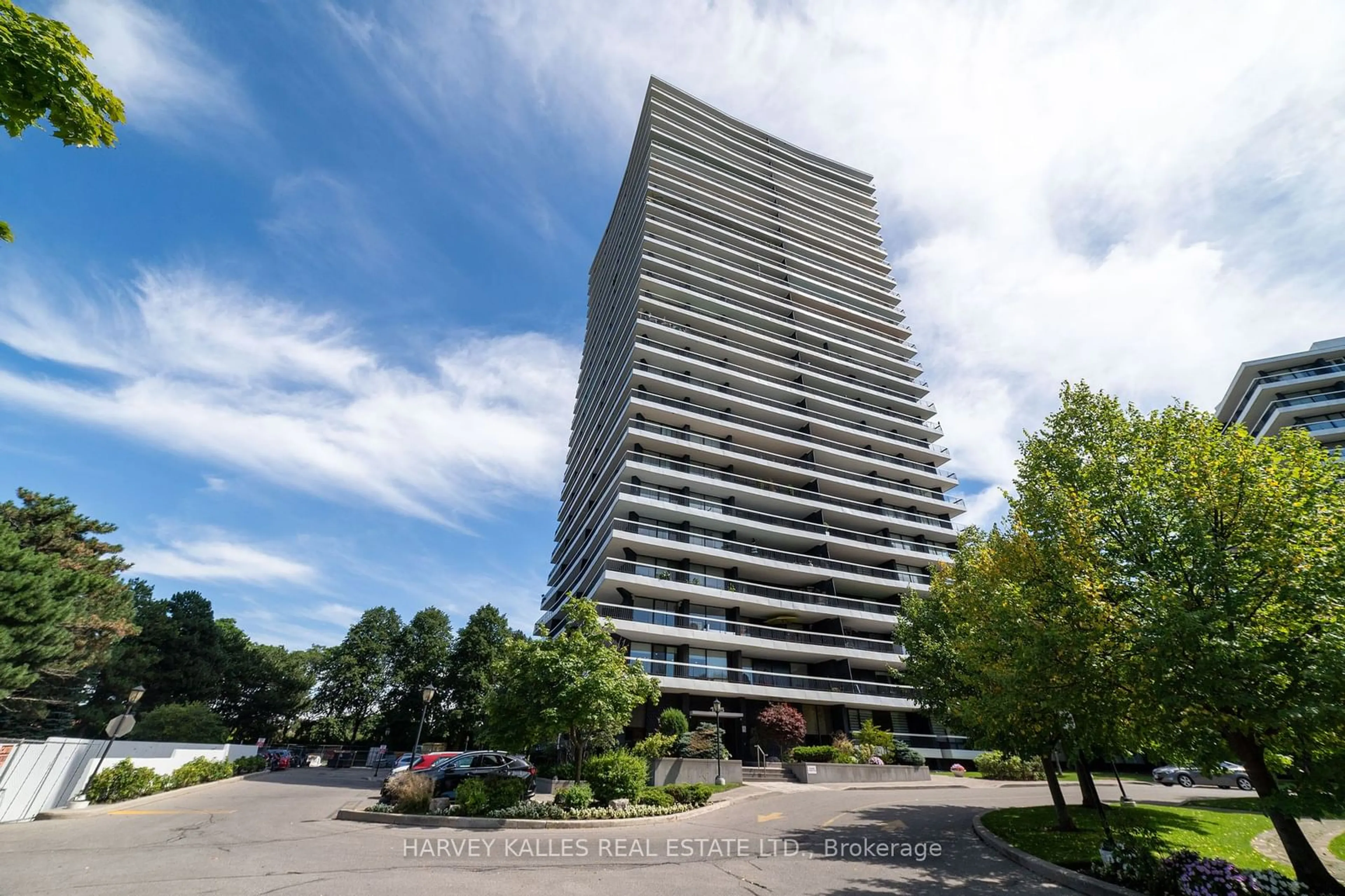 A pic from exterior of the house or condo, the front or back of building for 135 Antibes Dr #203, Toronto Ontario M2R 2Z1