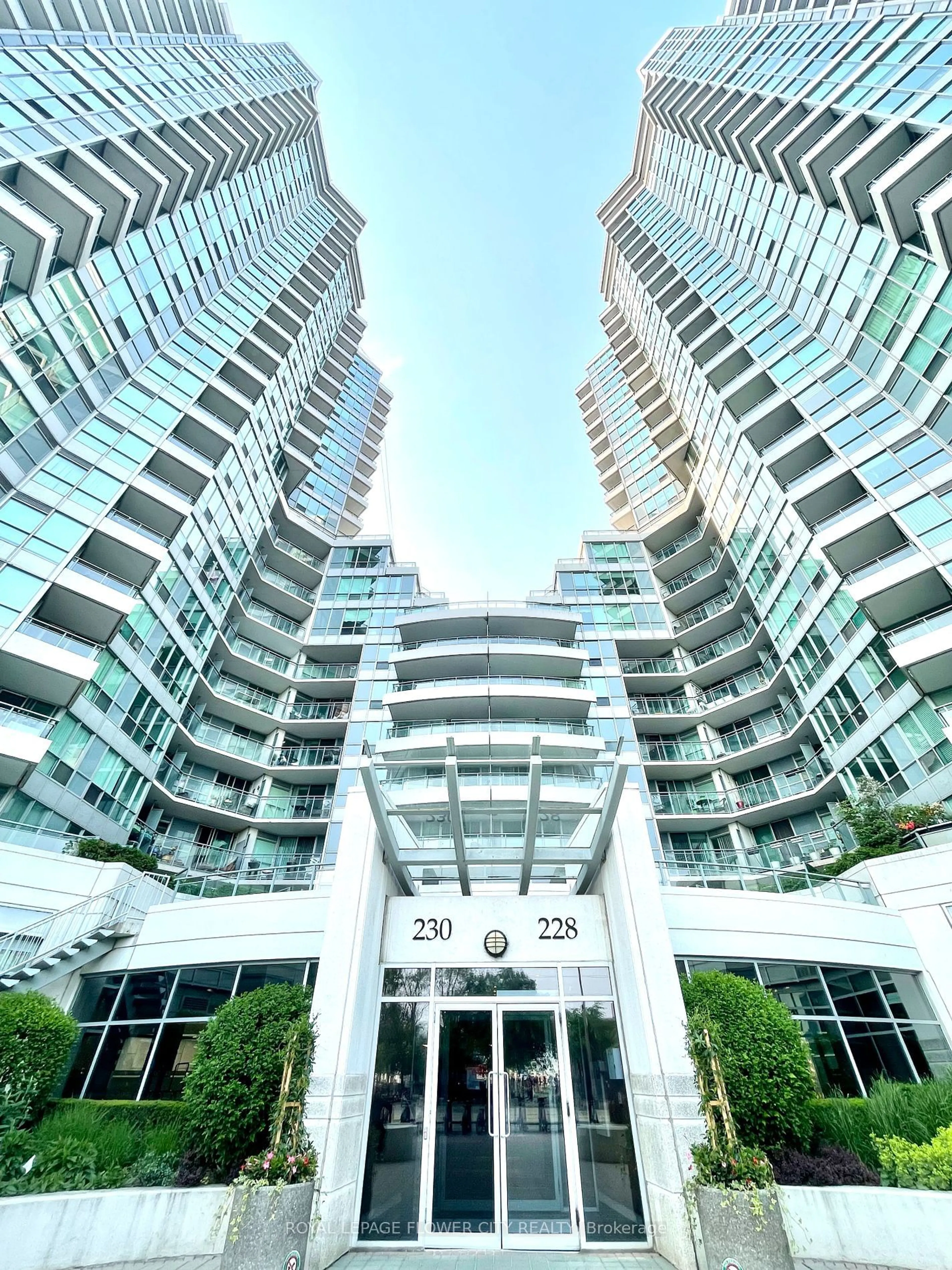 A pic from exterior of the house or condo for 228 Queens Quay #8 0 1, Toronto Ontario M5J 2X1