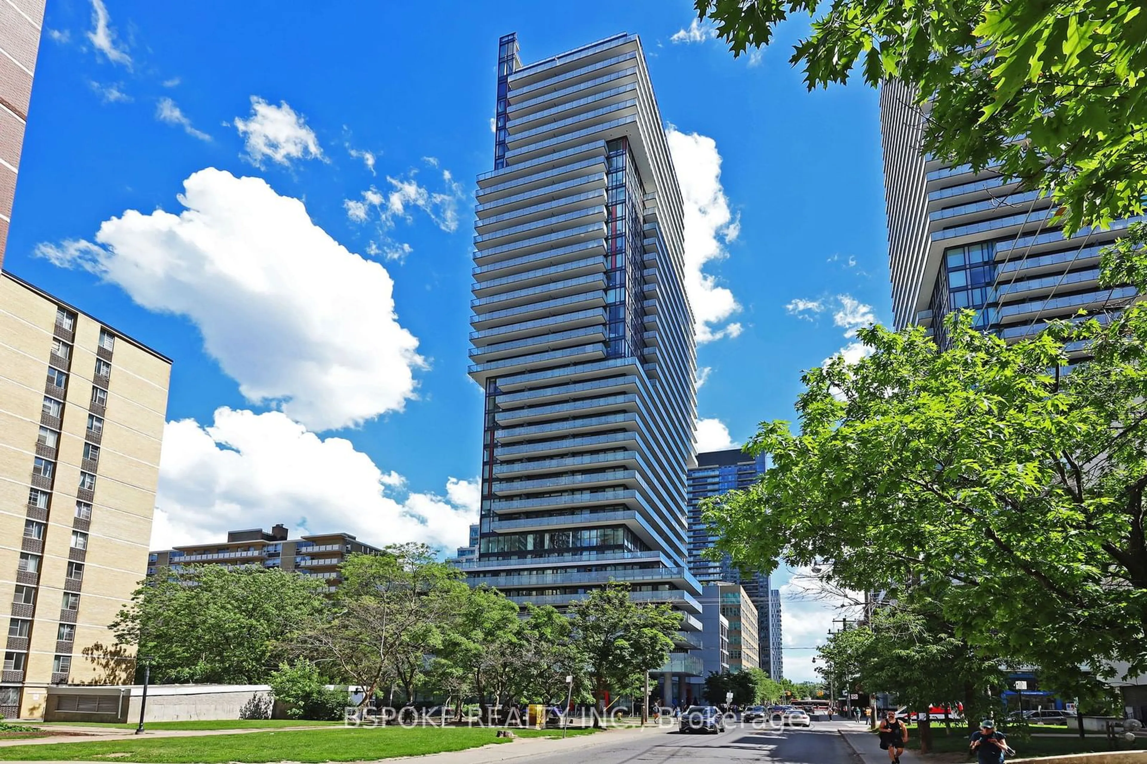 A pic from exterior of the house or condo for 185 Roehampton Ave #2912, Toronto Ontario M4P 0C6