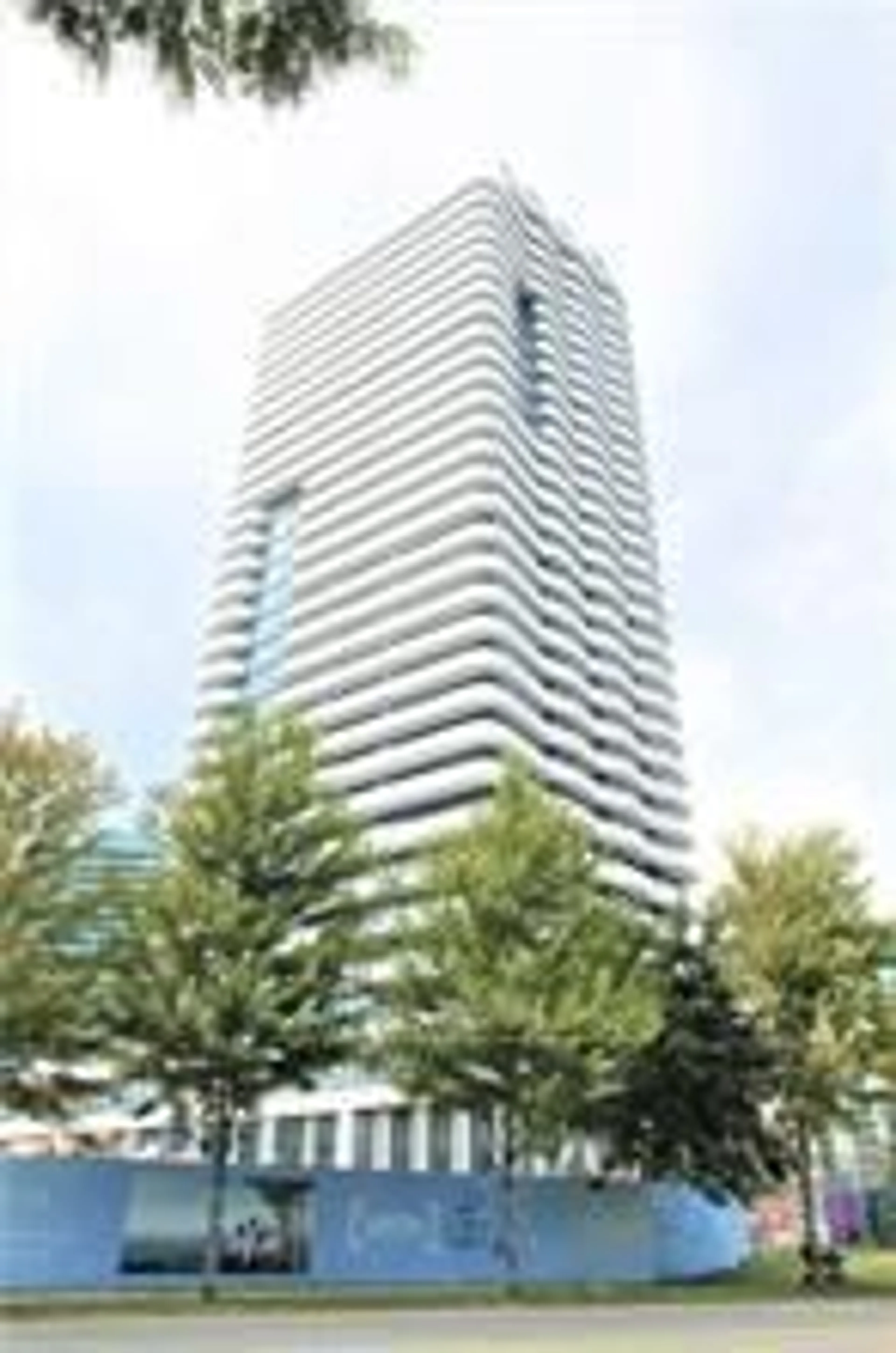 A pic from exterior of the house or condo for 15 Holmes Ave #705, Toronto Ontario M2N 0L4