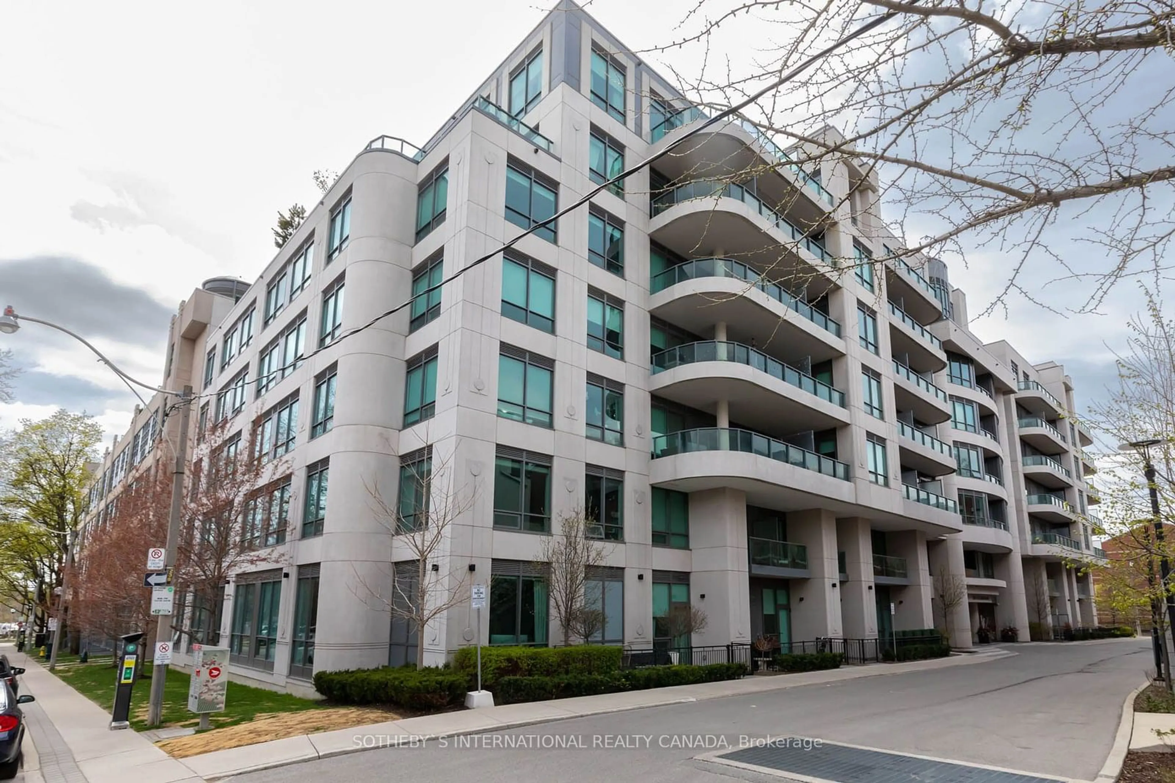 A pic from exterior of the house or condo for 81 Navy Wharf Crt #2310, Toronto Ontario M5V 3S2