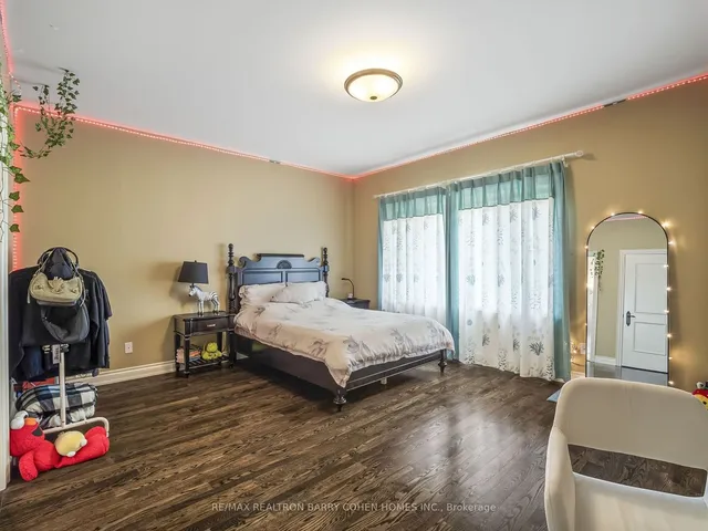Additional property image - 72 Gordon Rd