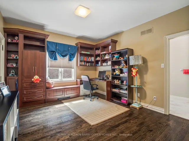 Additional property image - 72 Gordon Rd
