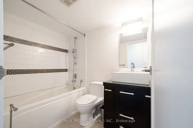 Additional image 6 of 25 The Esplanade Unit 2302