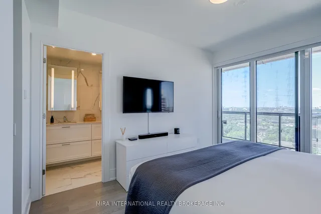 Additional property image - 30 Inn On The Park Dr Unit 3003
