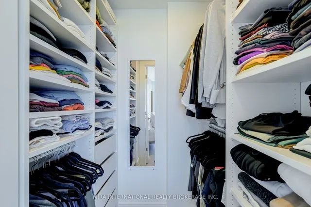 Additional property image - 30 Inn On The Park Dr Unit 3003