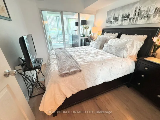 Additional property image - 28 Harrison Garden Blvd Unit 312