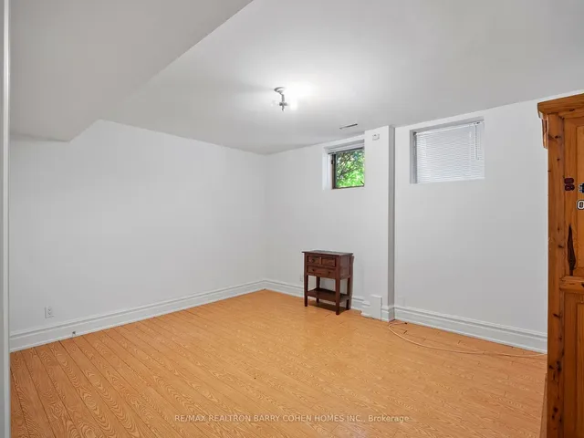 Additional property image - 40 Old Colony Rd