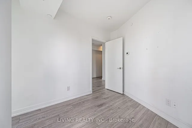 Additional property image - 159 Wellesley St Unit 609