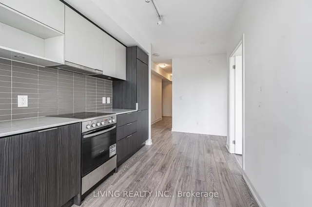 Additional property image - 159 Wellesley St Unit 609