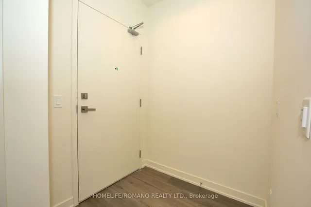 Additional property image - 10 Deerlick Crt Unit 710