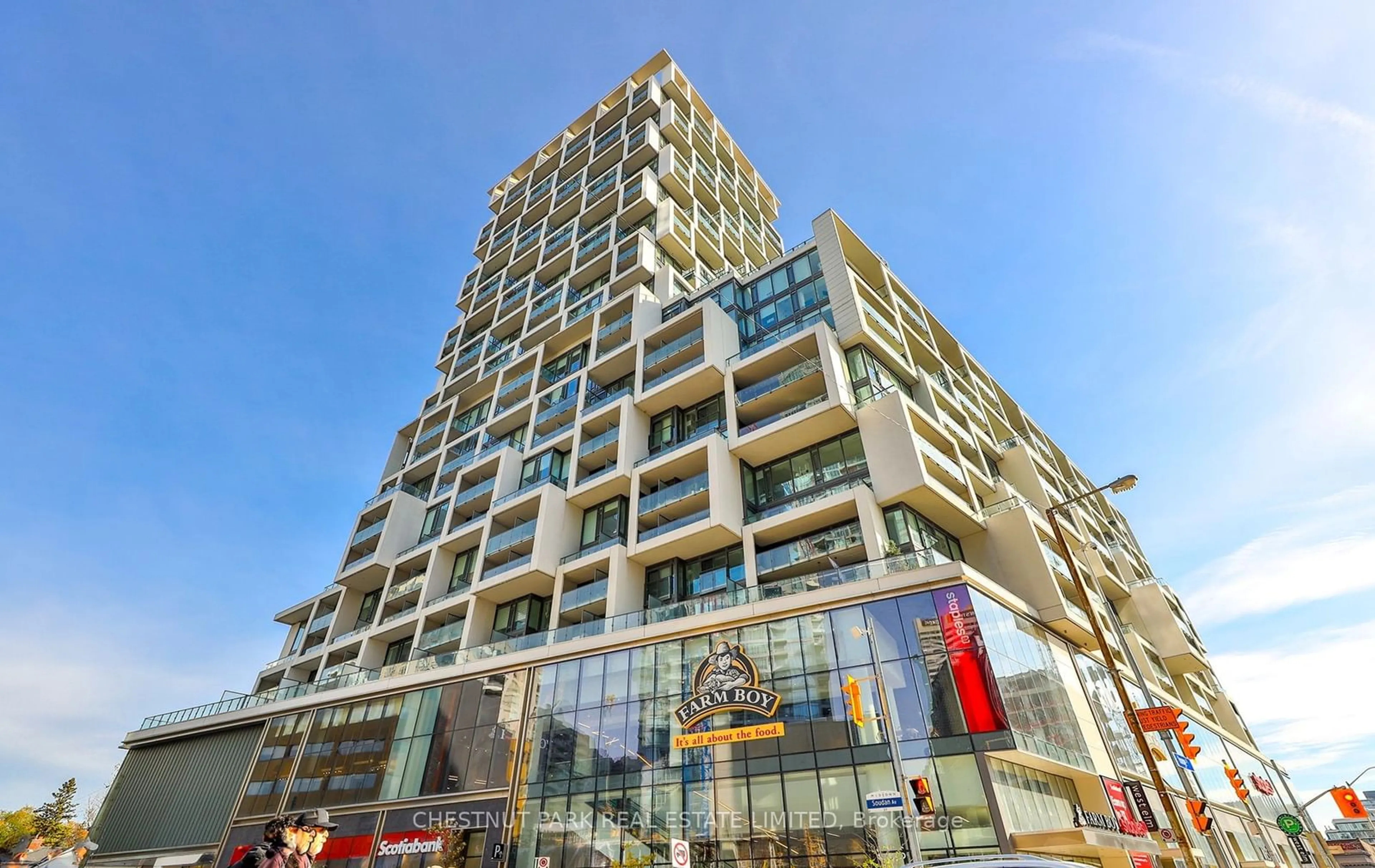 A pic from exterior of the house or condo for 5 Soudan Ave #2901, Toronto Ontario M4S 2A7